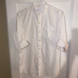 GAP - Men’s White Band-Collar Button Up Shirt- S